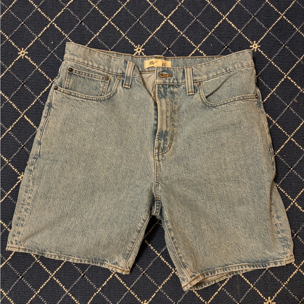 Madewell Men 32 Waist 8” Denim Shorts In Medium Wash